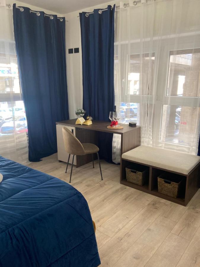 Hotel Plaza Ungheria Palermo Kültér fotó