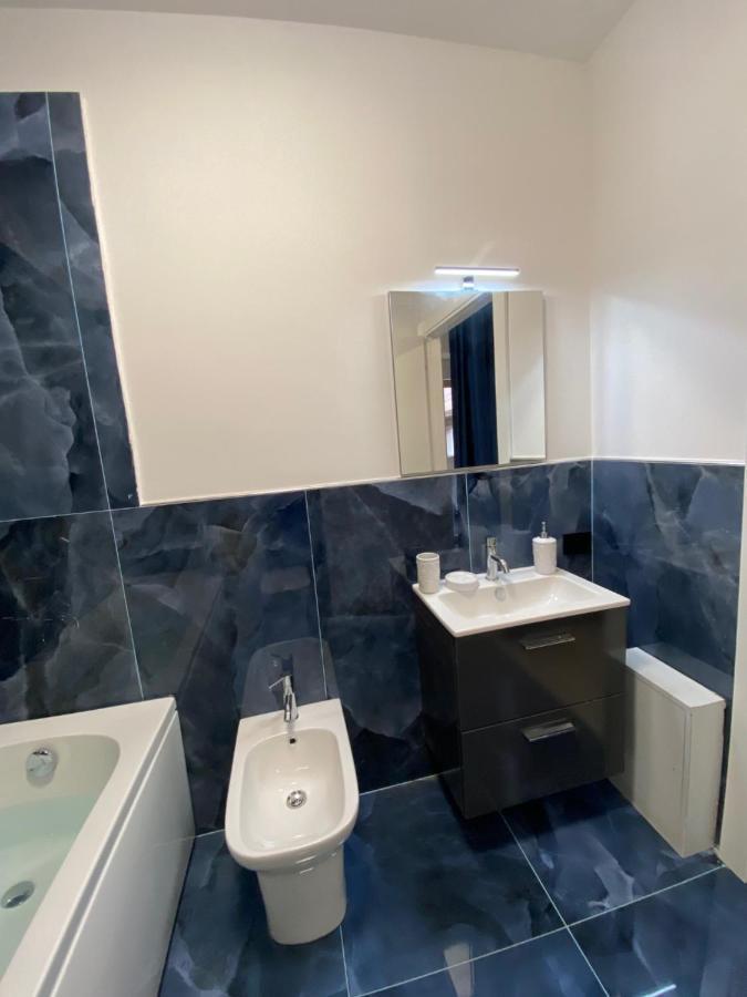 Hotel Plaza Ungheria Palermo Kültér fotó
